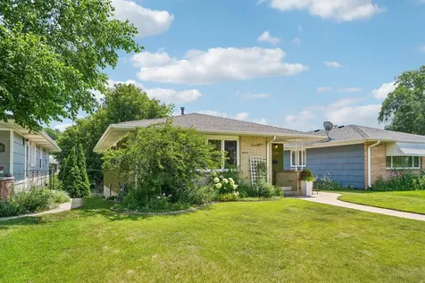 5749 Upton Avenue S Minneapolis MN 55410