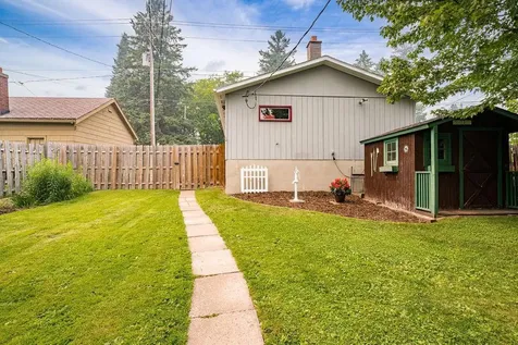 1217 E 10th Street Duluth MN 55805