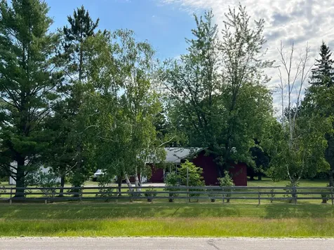 2904 State Highway 172 NW Baudette MN 56623
