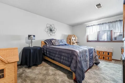 134 34th Avenue N Saint Cloud MN 56303