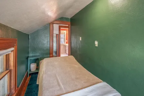406 W Lewis Street Mankato MN 56001