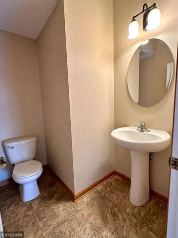 1760 Riverside Drive Shakopee MN 55379