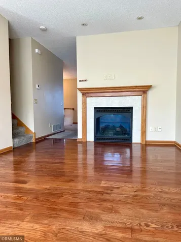 1760 Riverside Drive Shakopee MN 55379