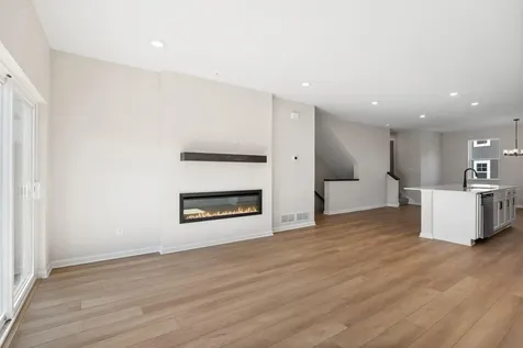 1517 Trellis Lane West Saint Paul MN 55118