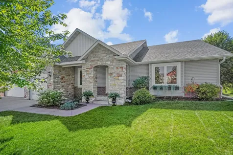 17954 Nixon Court NW Elk River MN 55330