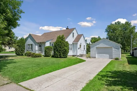 405 4th Avenue SE Milaca MN 56353