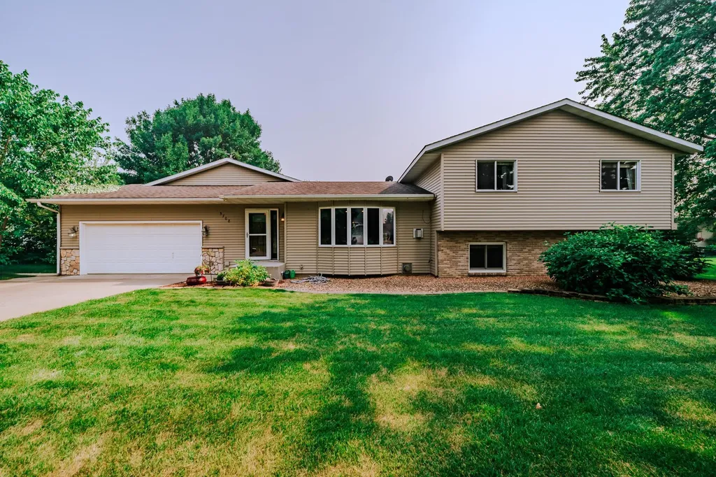 5708 Nightingale Court Saint Cloud MN 56303