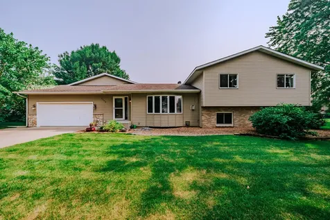 5708 Nightingale Court Saint Cloud MN 56303