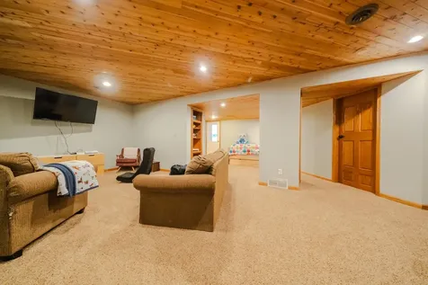 5708 Nightingale Court Saint Cloud MN 56303