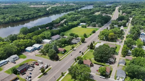 519 N Benton Drive Sauk Rapids MN 56379