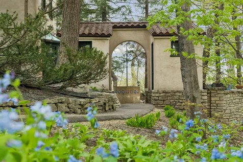 2730 Gale Road Wayzata MN 55391