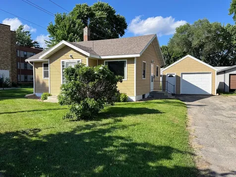 223 3rd Street SE Perham MN 56573