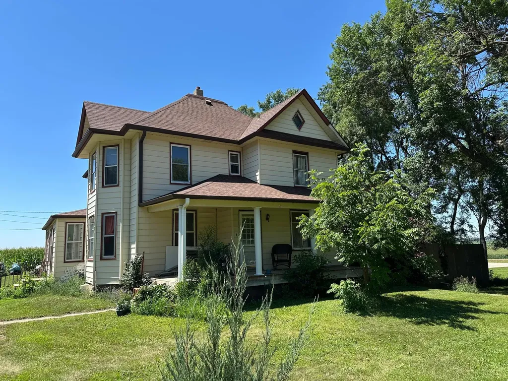 501 N Broadway Street Ellsworth MN 56129