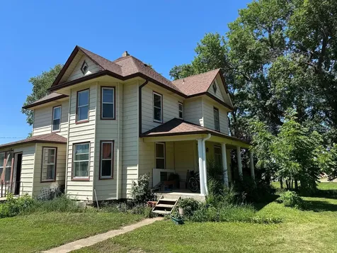 501 N Broadway Street Ellsworth MN 56129