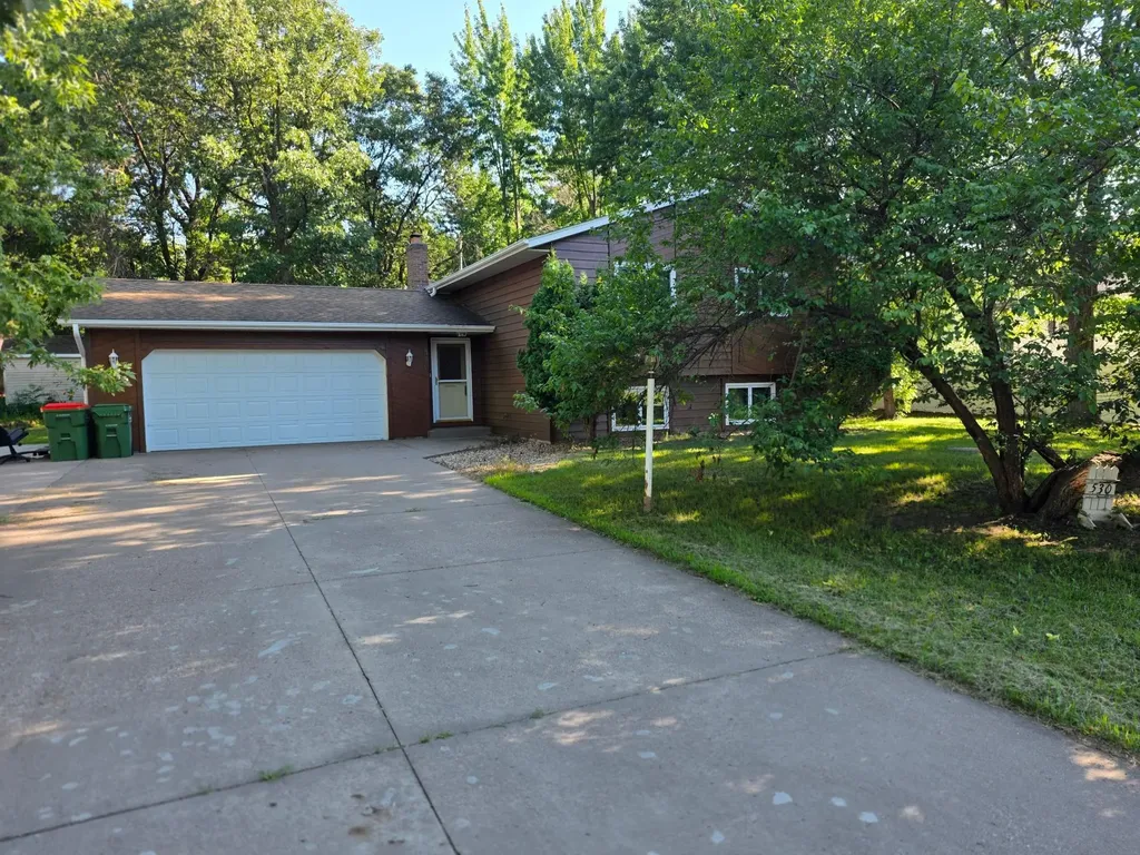 530 156th Lane NW Andover MN 55304