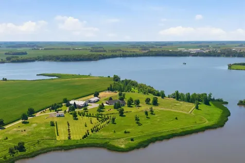 46445 250th Street Gaylord MN 55334