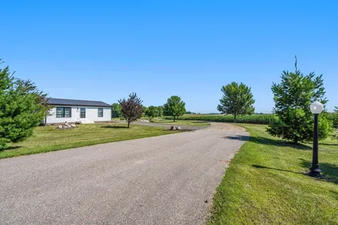 46445 250th Street Gaylord MN 55334