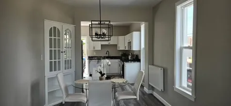 12 Oakley Avenue Saint Paul MN 55104