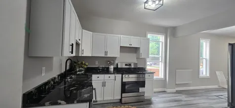 12 Oakley Avenue Saint Paul MN 55104