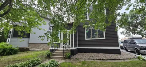 12 Oakley Avenue Saint Paul MN 55104