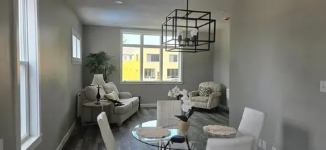12 Oakley Avenue Saint Paul MN 55104