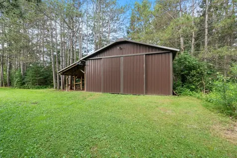 27 Maple Drive Esko MN 55733