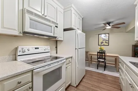 4360 Brookside Court Edina MN 55436
