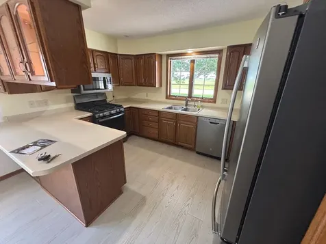 806 28th Avenue SW Willmar MN 56201