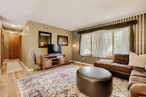 4153 146th Avenue NW Andover MN 55304