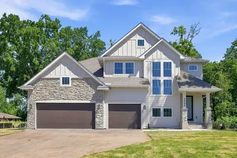 2399 Laurie Court W Roseville MN 55113
