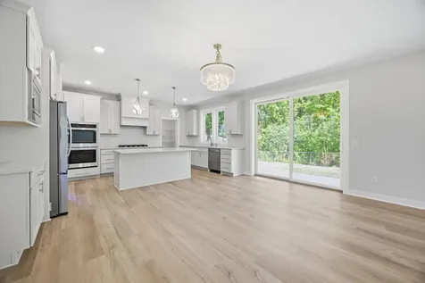 2399 Laurie Court W Roseville MN 55113