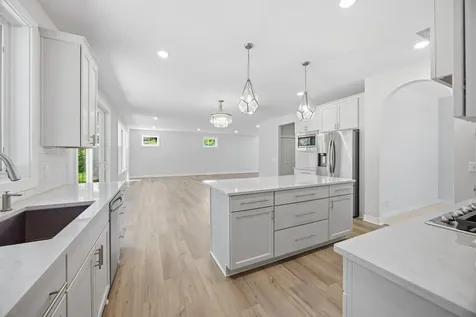 2399 Laurie Court W Roseville MN 55113