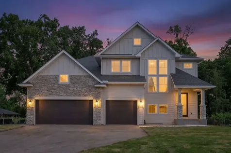 2399 Laurie Court W Roseville MN 55113