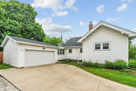 215 E 48th Street Minneapolis MN 55419