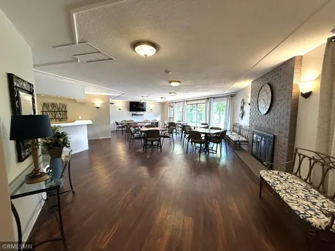 10511 Cedar Lake Road Minnetonka MN 55305