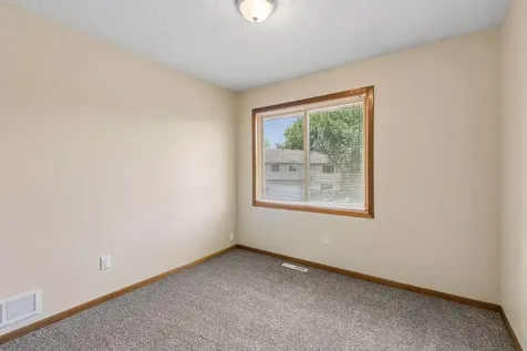 3811 Windcrest Court Eagan MN 55123