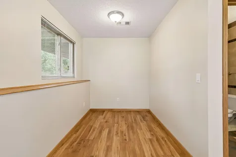 3811 Windcrest Court Eagan MN 55123