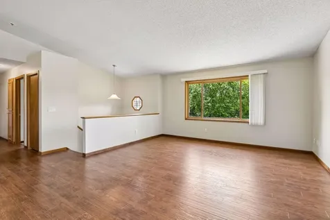 3811 Windcrest Court Eagan MN 55123