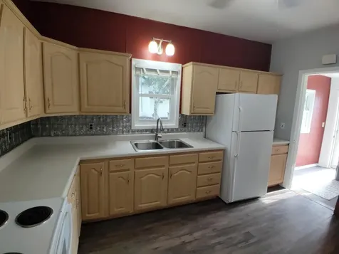 321 S Main Street Sanborn MN 56083