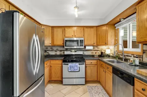 936 Monterey Court S Shoreview MN 55126