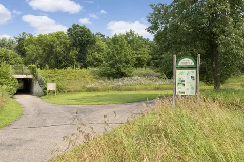 936 Monterey Court S Shoreview MN 55126