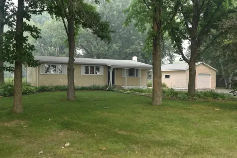 103 Carriage Hill Drive Hinckley MN 55037