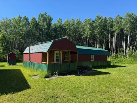 2359 County Road 8 Holyoke MN 55749