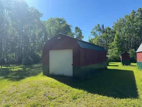 2359 County Road 8 Holyoke MN 55749