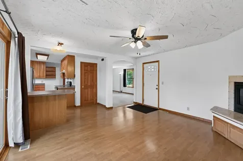 922 23rd Avenue NW New Brighton MN 55112
