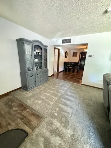 1516 Wellington Crescent Faribault MN 55021
