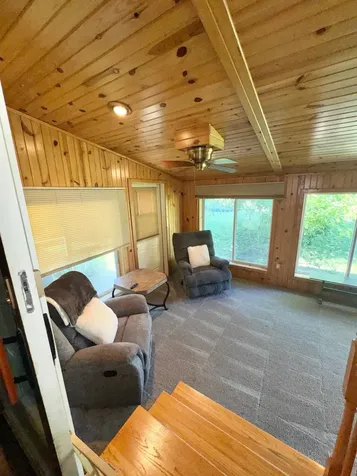 1516 Wellington Crescent Faribault MN 55021