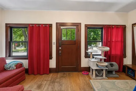 1004 26th Avenue SE Minneapolis MN 55414