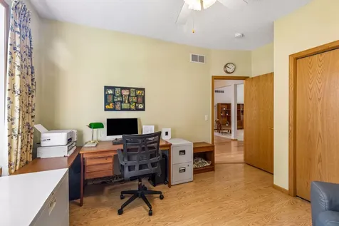 810 Monet Court Mendota Heights MN 55120
