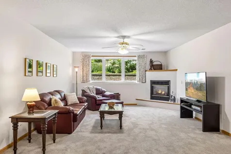 810 Monet Court Mendota Heights MN 55120